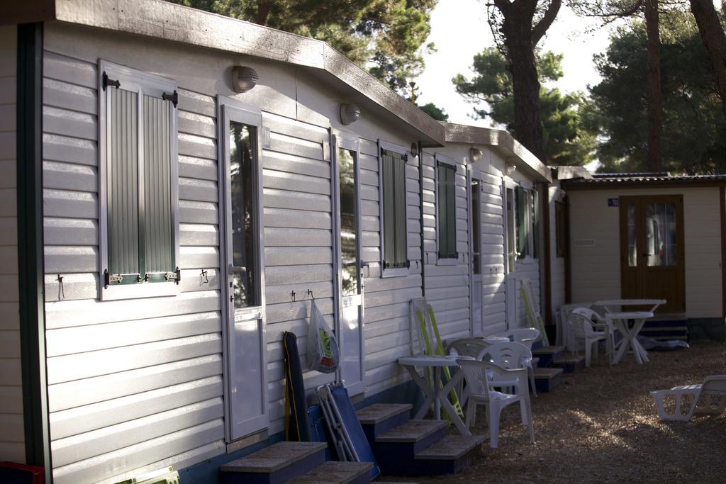 Camping Village Poljana Mali Lošinj Esterno foto